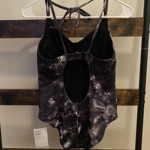 Athleta Supernova Keyhole One Piece